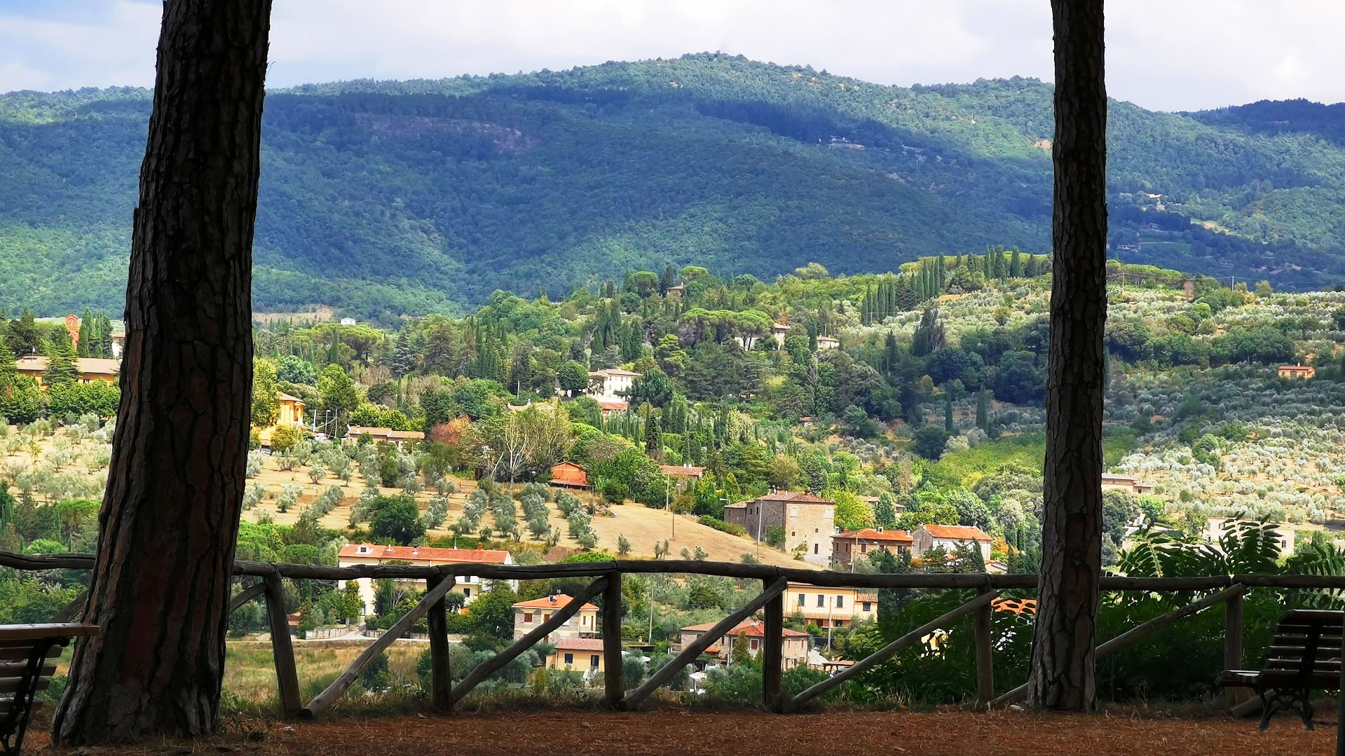 Ausblick vom Parco Giochi, hinter Piazza Grande