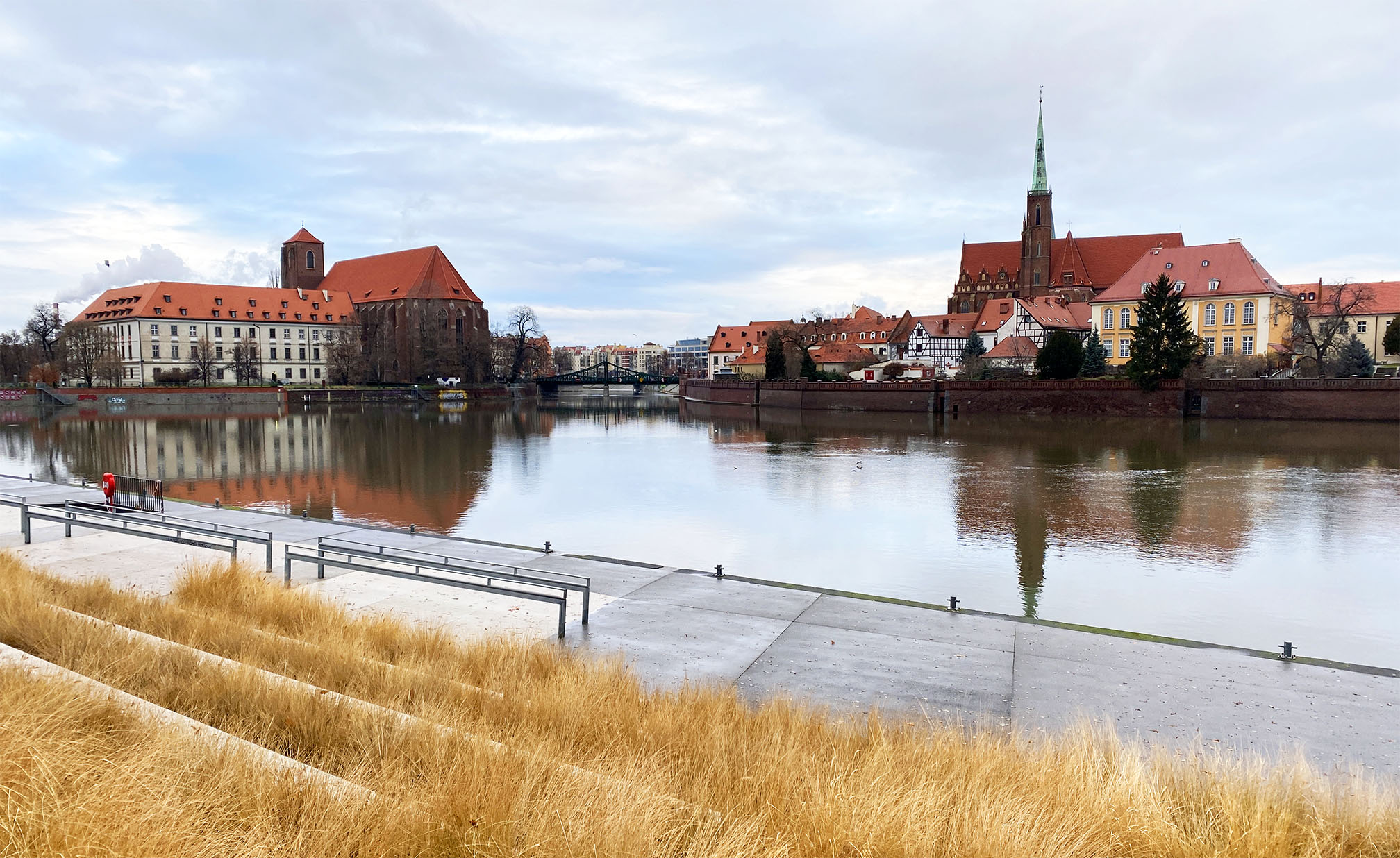 St. Maria auf dem Sande (Sandkirche) und Kreuzkirche an der Oder in Breslau